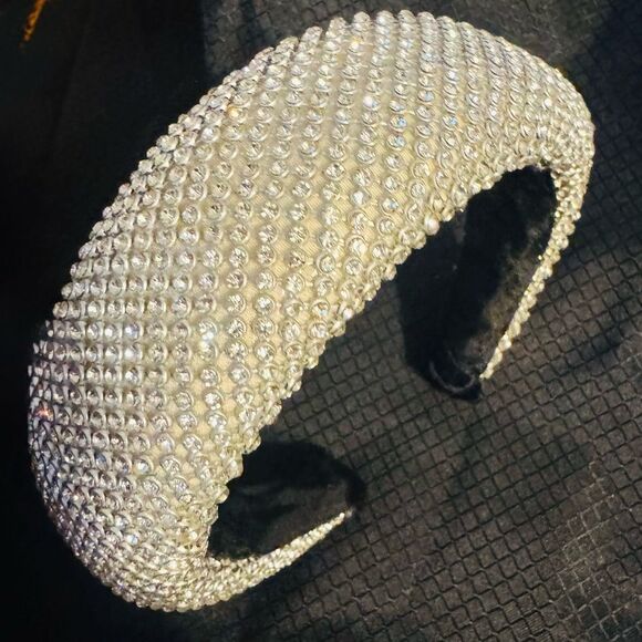 Zara Accessories - ZARA RHINESTONE SPARKLY PADDED HEADBAND